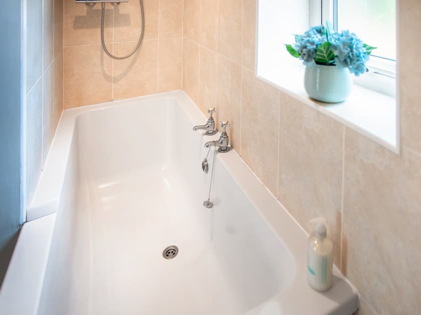 Bathroom | Bullions Farm Cottage, Consett