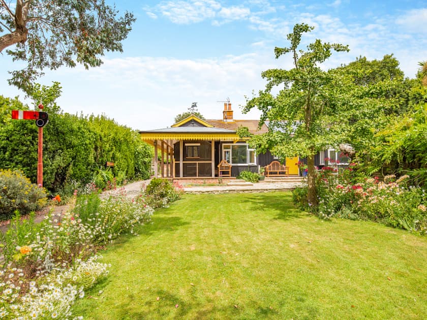 Garden | Roselands, Dorchester