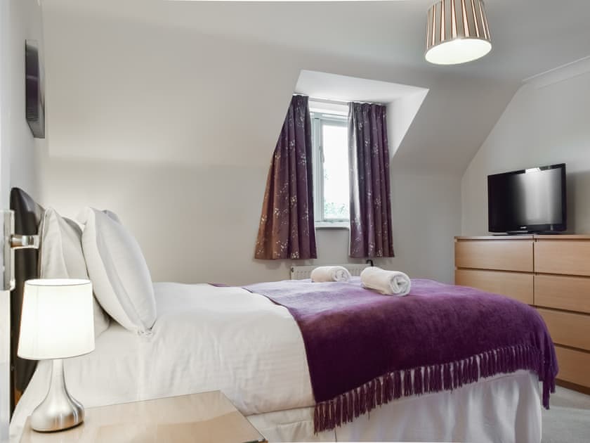 Double bedroom | Renwood, Eynsham