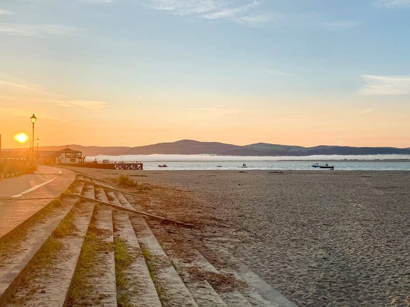 Surrounding area | High Tide, Plas Panteidal, near Aberdovey