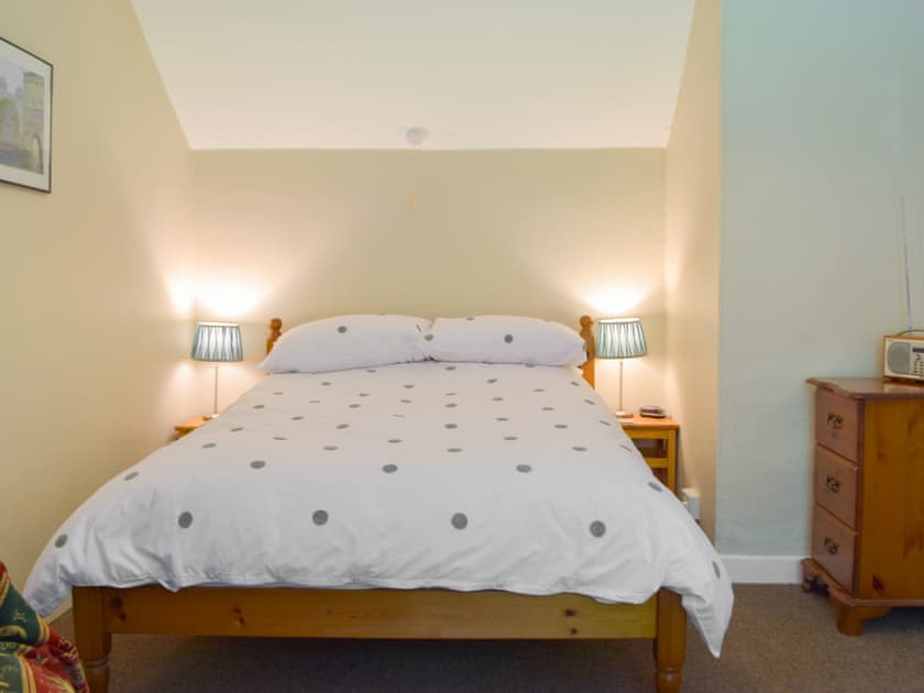 Double bedroom | Wood Cottage, Stackpole Cheriton, near Pembroke