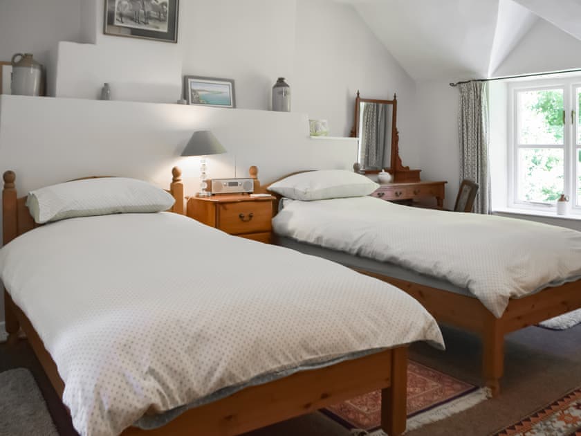 Twin bedroom | Wood Cottage, Stackpole Cheriton, near Pembroke