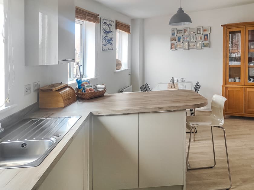 Kitchen | Beach Break, Port Talbot
