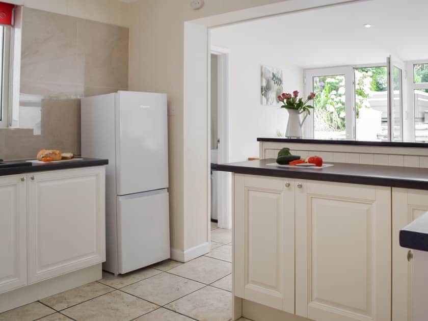 Kitchen | Ffin Yr Afon - Gwbert Holiday Cottages, Gwbert, near Cardigan