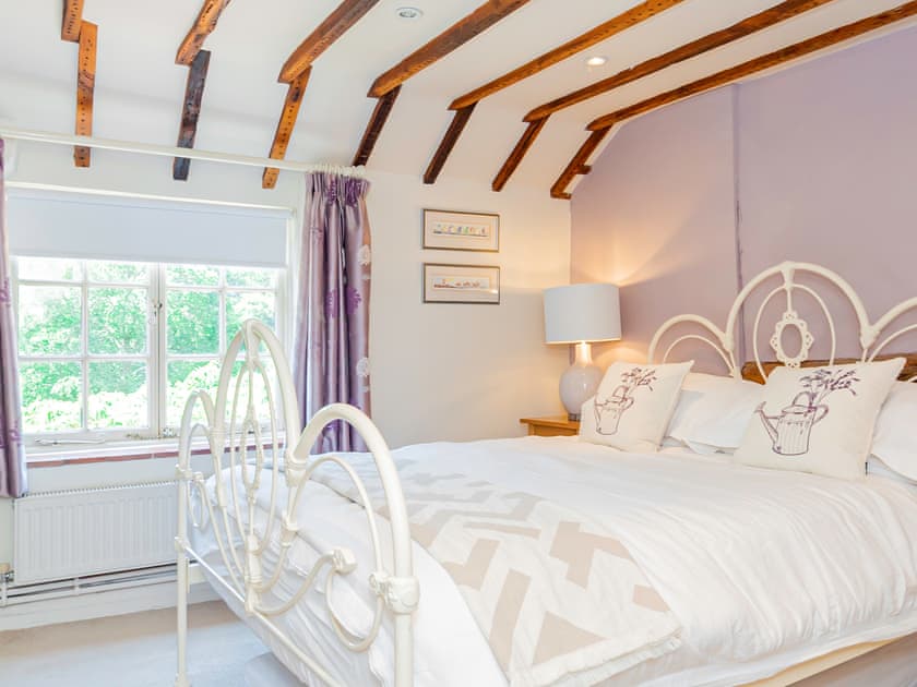 Double bedroom | Salters Cottage, Boldre, near Lymington