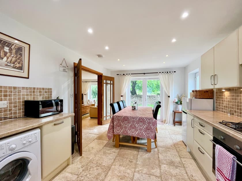 Kitchen/diner | Copper Cottage, Atworth, Near Melksham