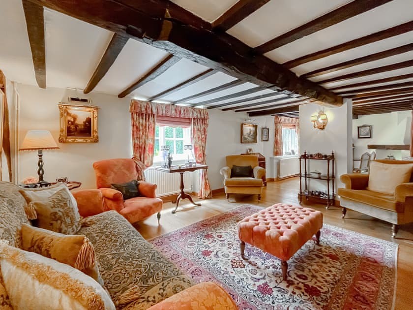Living room | Mulberry CottageCasa Bonita, Shalbourne, near Marlborough