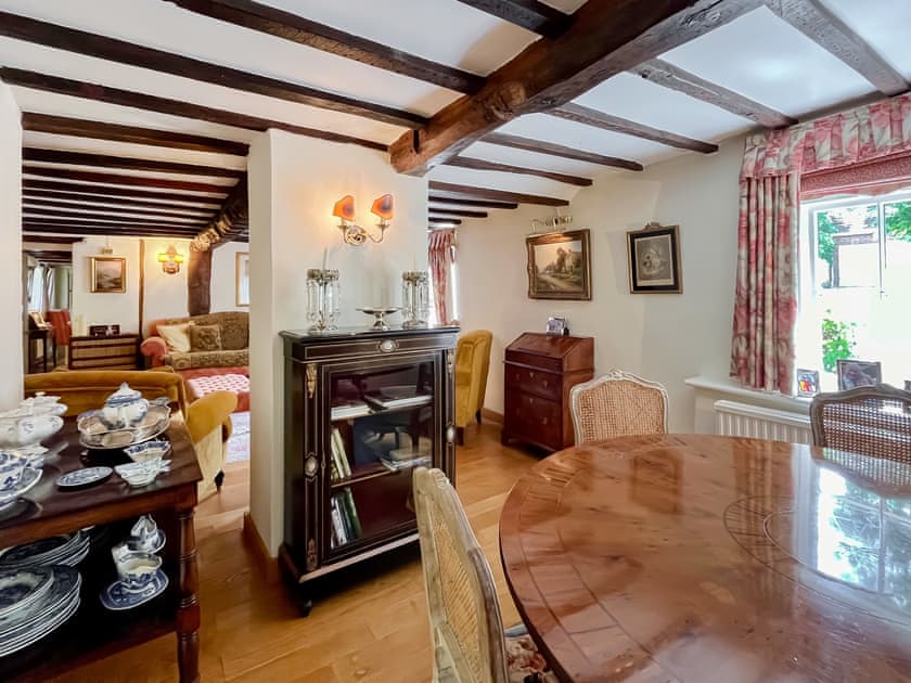 Dining room | Mulberry CottageCasa Bonita, Shalbourne, near Marlborough