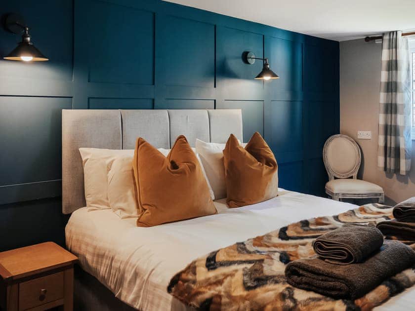 Double bedroom | Chestnut - Killerby Old Hall, Cayton, near Scarborough