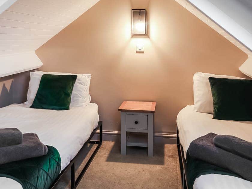 Twin bedroom | Chestnut - Killerby Old Hall, Cayton, near Scarborough