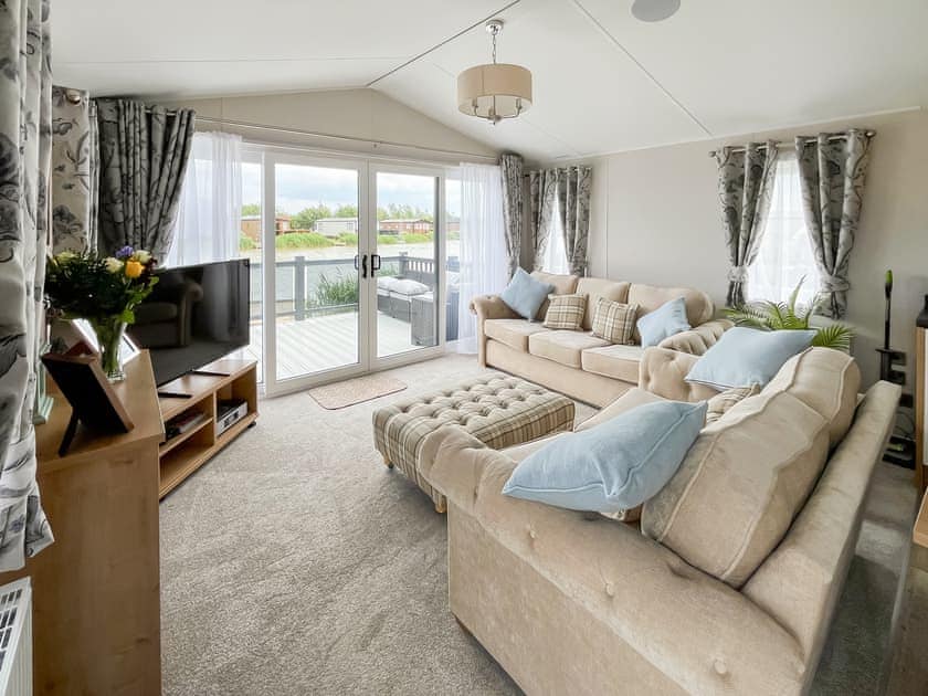 Open plan living space | Sandy Shore - The Laurels, Addlethorpe, near Skegness