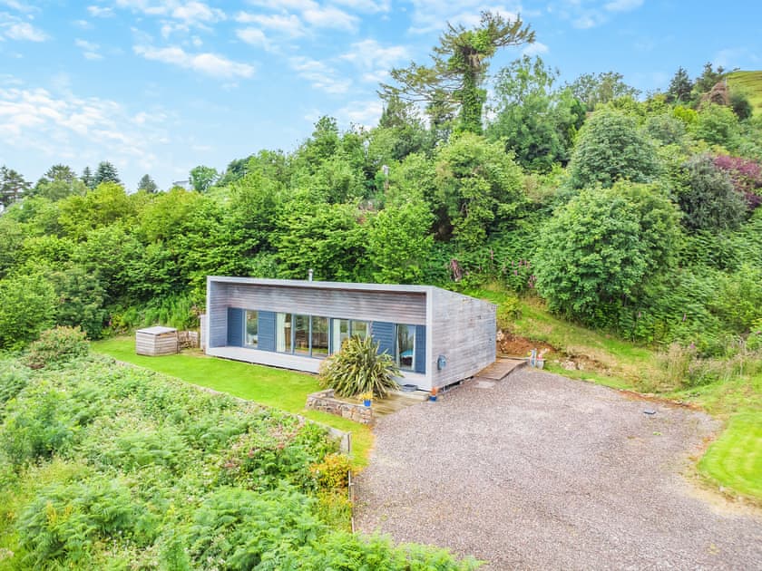 Exterior | Airor, Sleat
