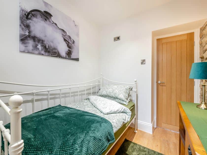 Single bedroom | Clear View Cottage, Pickering