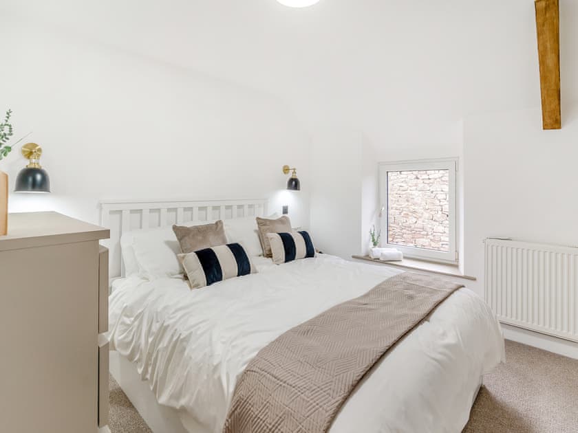 Double bedroom | Wick Cottage, Porthcawl, near Swansea