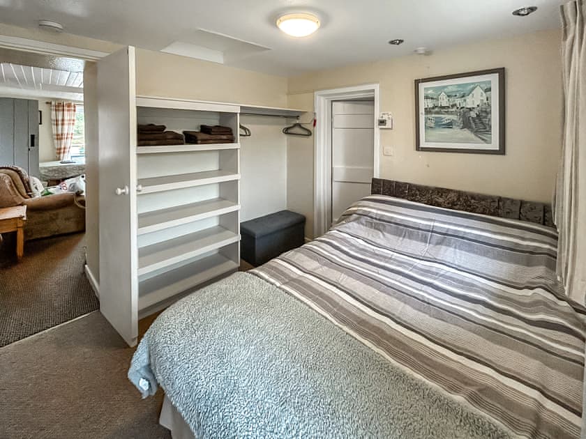 Double bedroom | Fishers Croft Holiday Cottage, Sandyhills