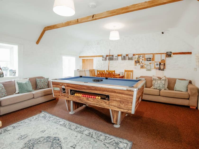 On-site amenities | Gardener’s Cottage - Rudge Farm Cottages, Chilcombe, near Bridport