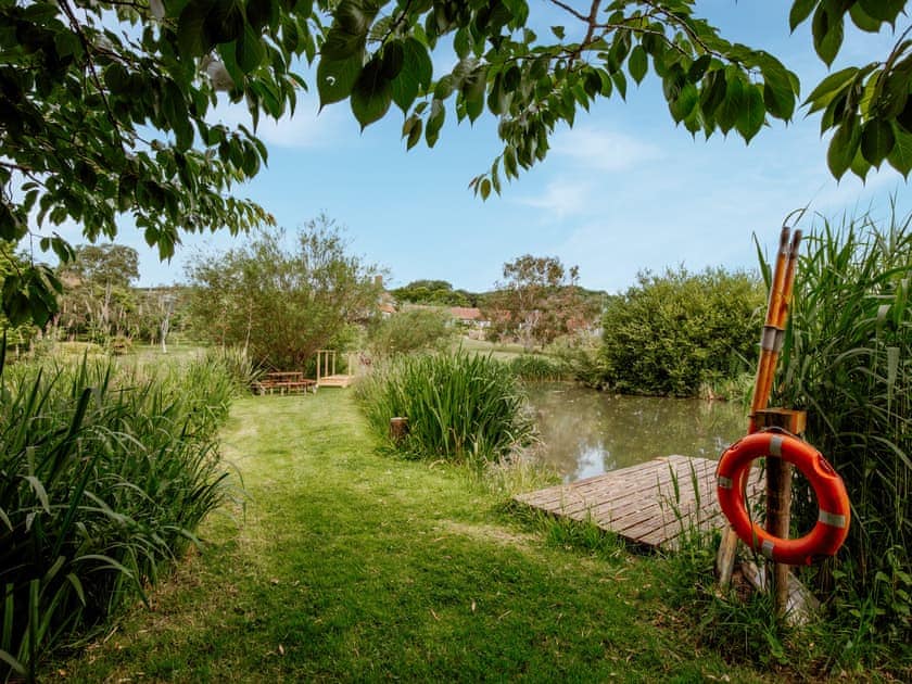 Outdoor area | Gardener’s Cottage - Rudge Farm Cottages, Chilcombe, near Bridport