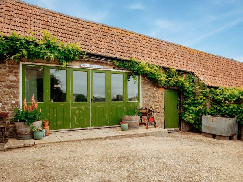 Outdoor area | Gardener’s Cottage - Rudge Farm Cottages, Chilcombe, near Bridport