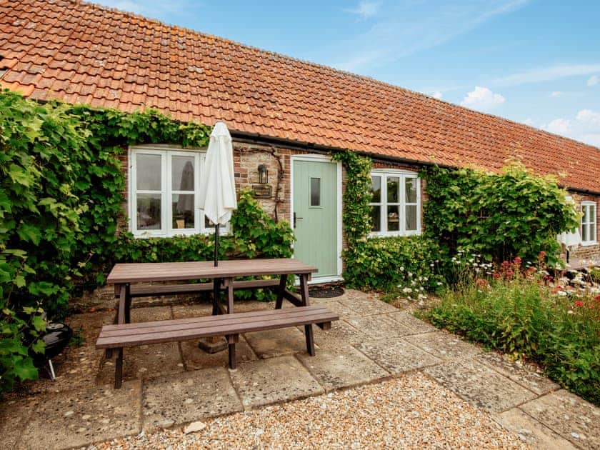 Exterior | Milkmaid’s Cottage - Rudge Farm Cottages, Chilcombe, near Bridport