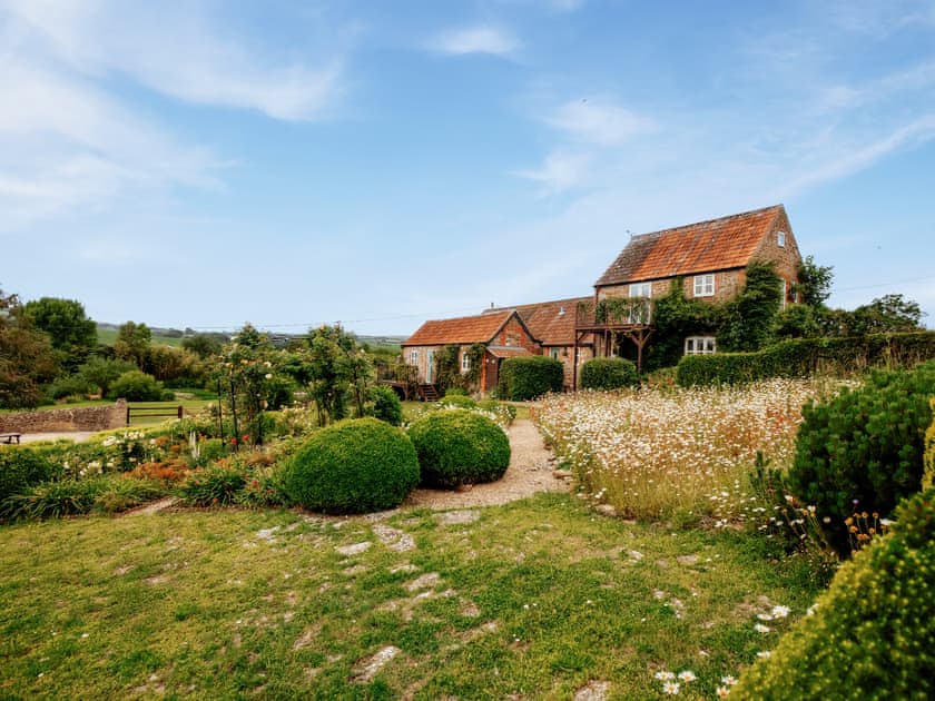 Outdoor area | Pigsty Cottage - Rudge Farm Cottages, Chilcombe, near Bridport