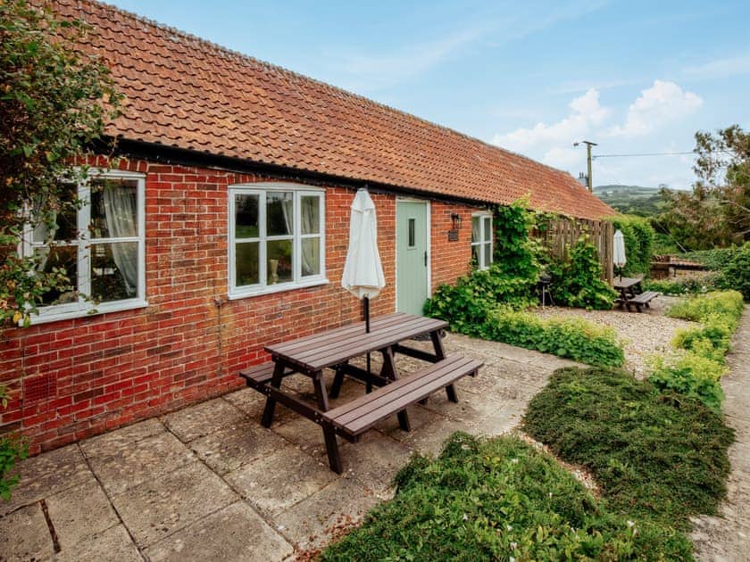 Exterior | Thatcher’s Cottage - Rudge Farm Cottages, Chilcombe, near Bridport