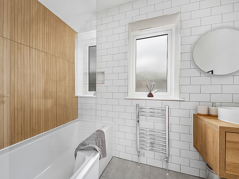 Bathroom | Sea La Vie, Preston