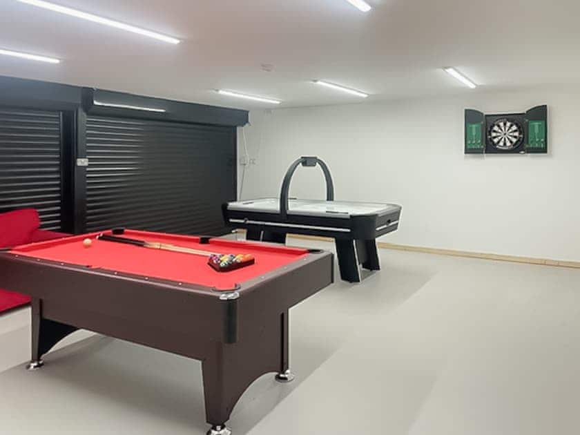 Games room | Myrtle Cottage, Repps with Bastwick