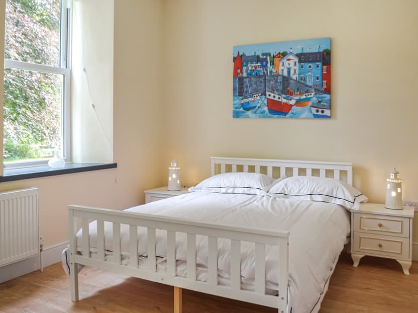 Double bedroom | Mariah - Sannan Court, Llanfynydd