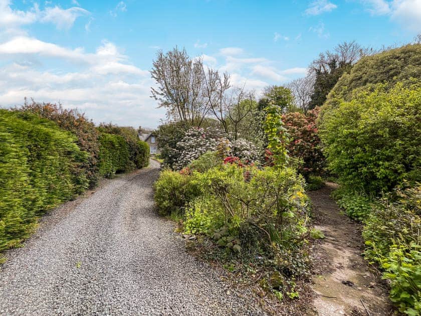 Outdoor area | The Hawthorns - Home Farm, Dunragit, near Stranraer