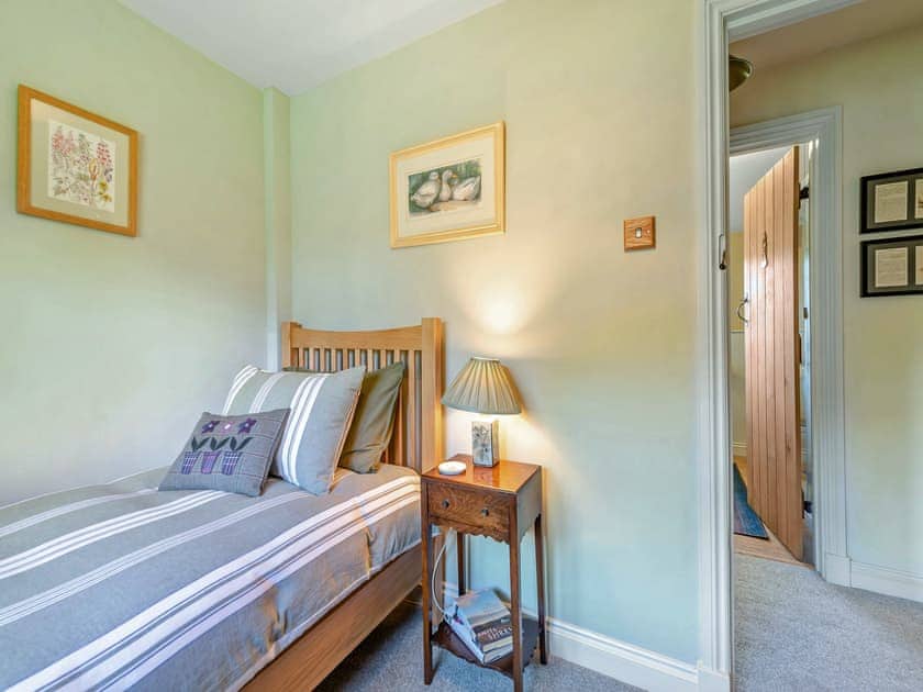 Single bedroom | Willow Tit Cottage, Ffostrasol