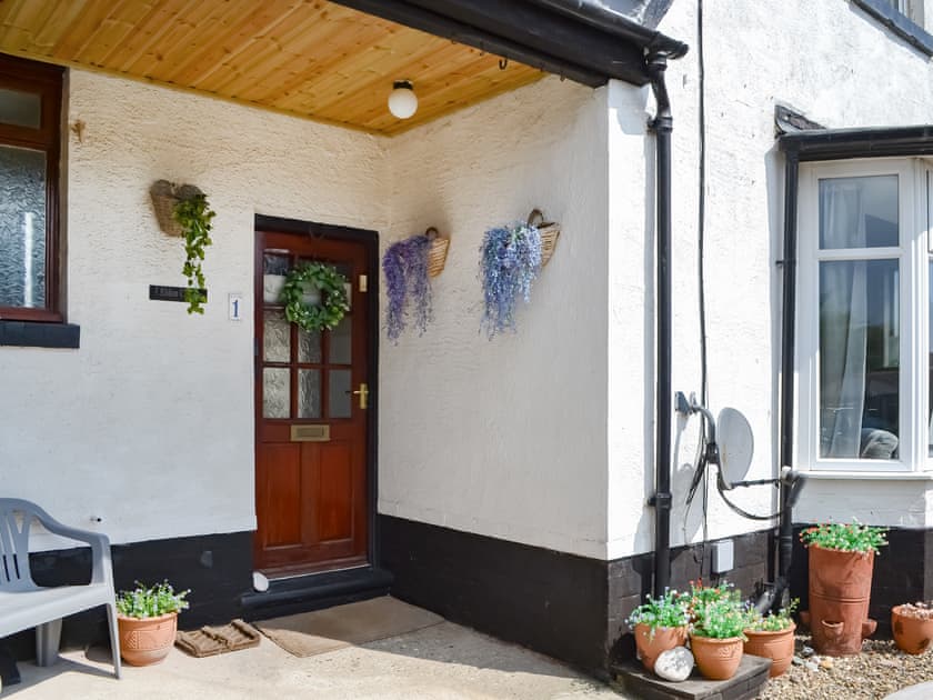 Exterior | Eldon Cottage, Hornsea