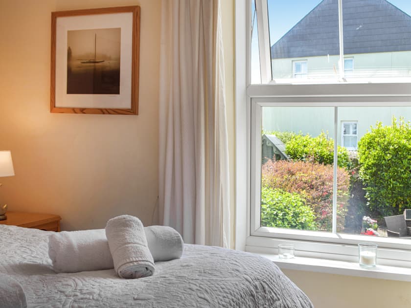 Kingsize bedroom  | Culver Park Cottage, Tenby, near Pembrokeshire