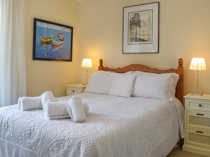 Double bedroom | Culver Park Cottage, Tenby, near Pembrokeshire