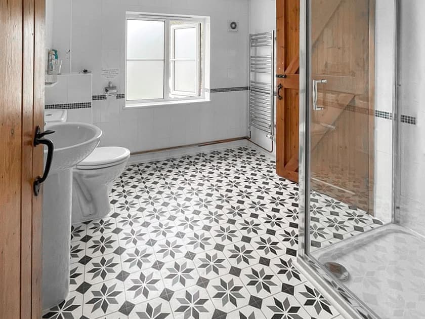 Bathroom | Nutley Farmhouse, Uckfield