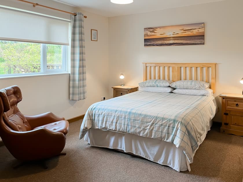Double bedroom | Cairnsmore Cottage - Barrhill Farm Holidays, Newton Stewart