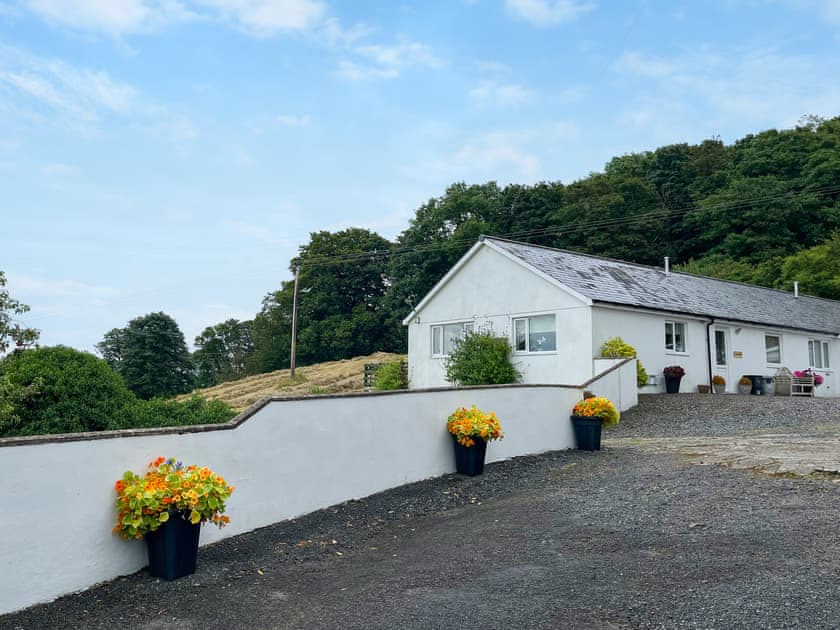 Exterior | Cairnsmore Cottage - Barrhill Farm Holidays, Newton Stewart