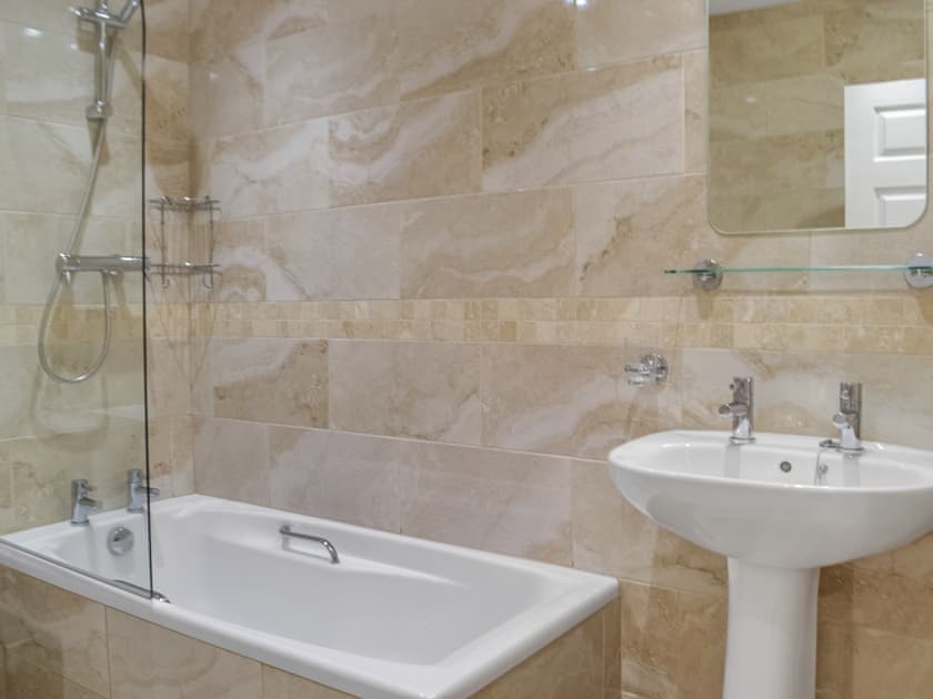 Bathroom | Lily of the Valley - Sannan Court, Llanfynydd