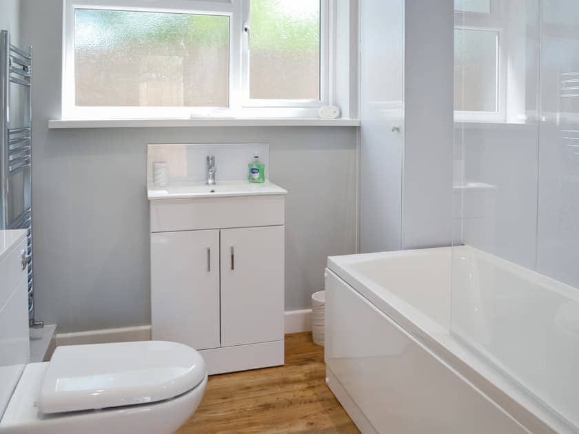 Bathroom | Fox Cottage, Camerton, near Hull