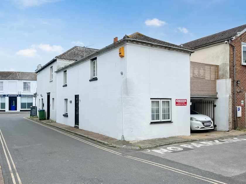 Parking | Milton Cottage, Bognor Regis