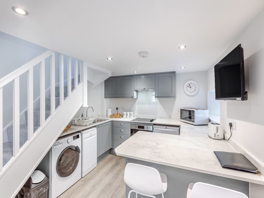 Kitchen area | Homeleigh Barn, Coads Green, near Callington