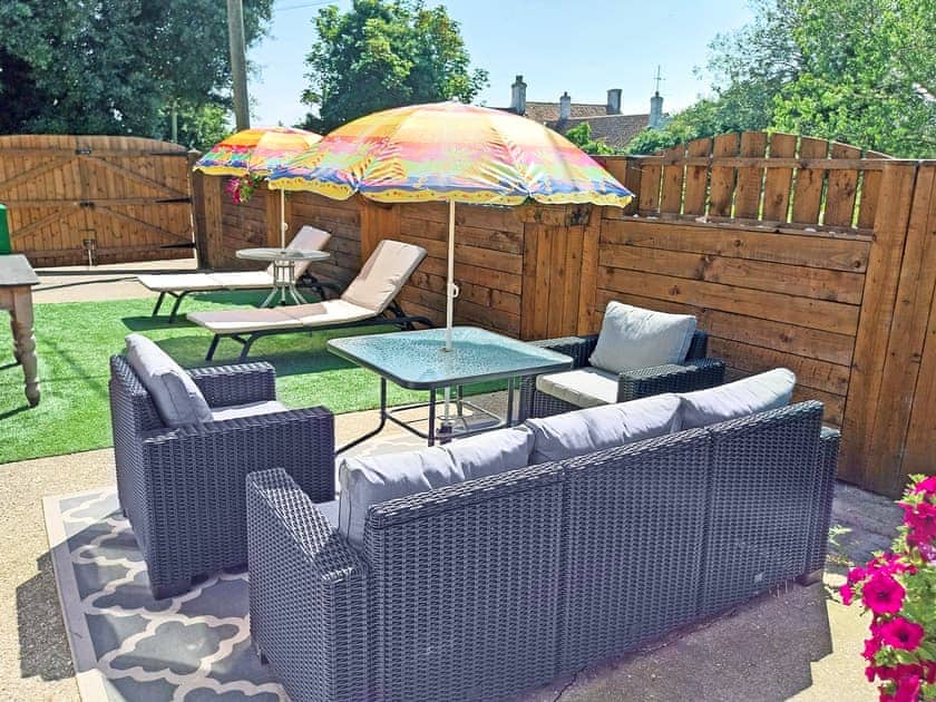 Outdoor area | Gainsborough Cottage, Chapel St Leonards