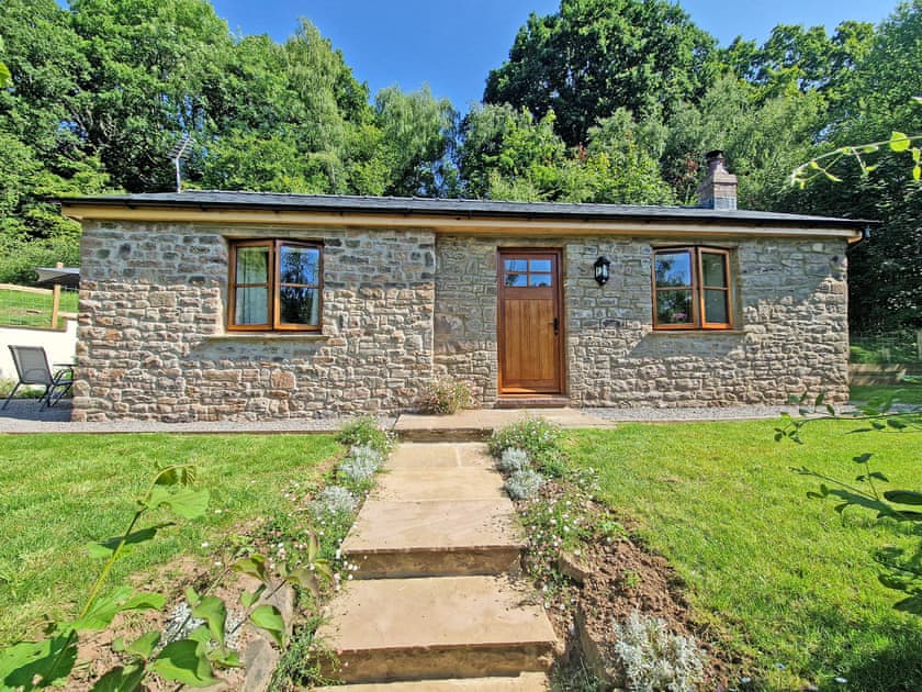 Exterior | Thornycroft Cottage, Earlswood, near Chepstow