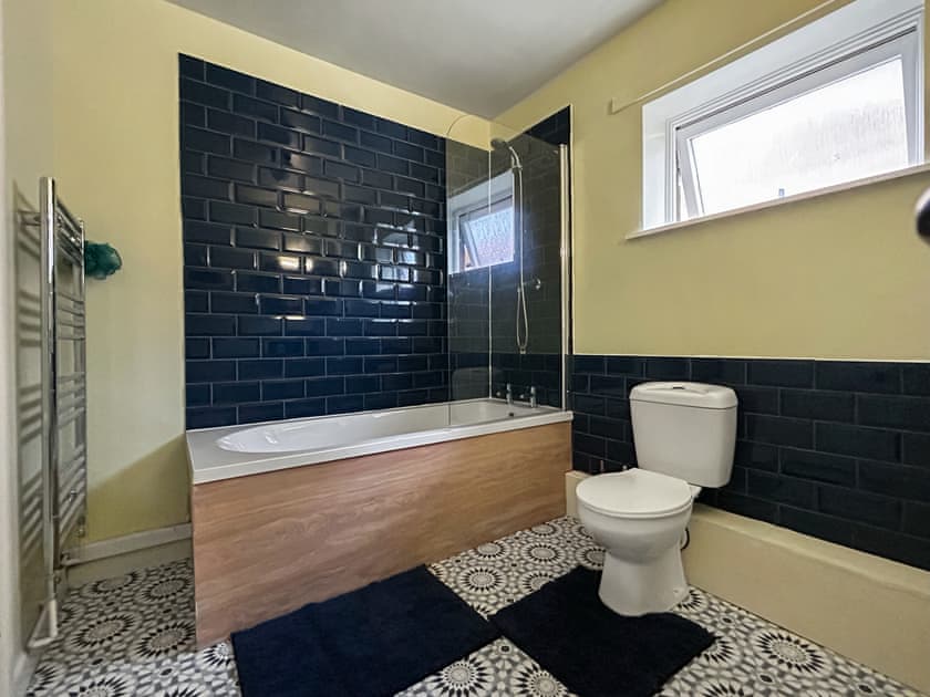 Bathroom | Flodden Apartment, Wooler