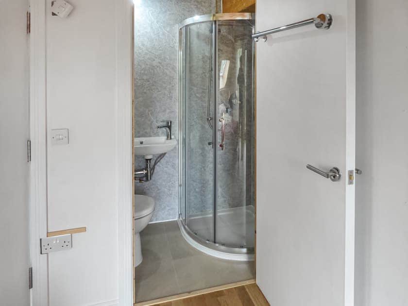 Ground floor WC and shower | Oakmere, Fareham