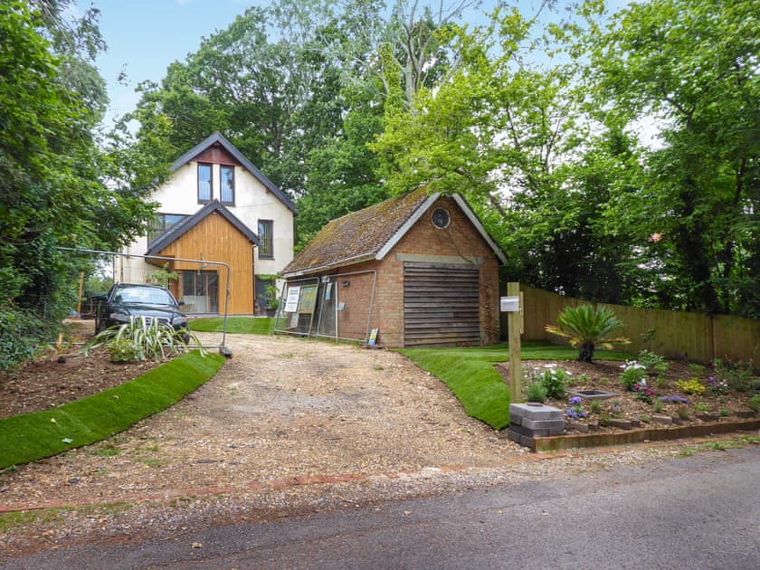 Exterior | Oakmere, Fareham