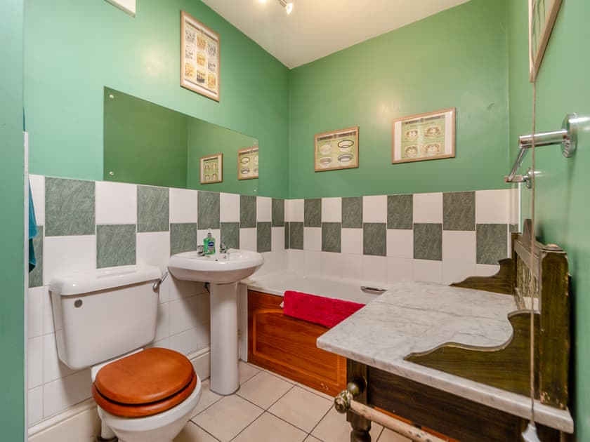 Bathroom | St Mary’s Chapel, New Buckenham