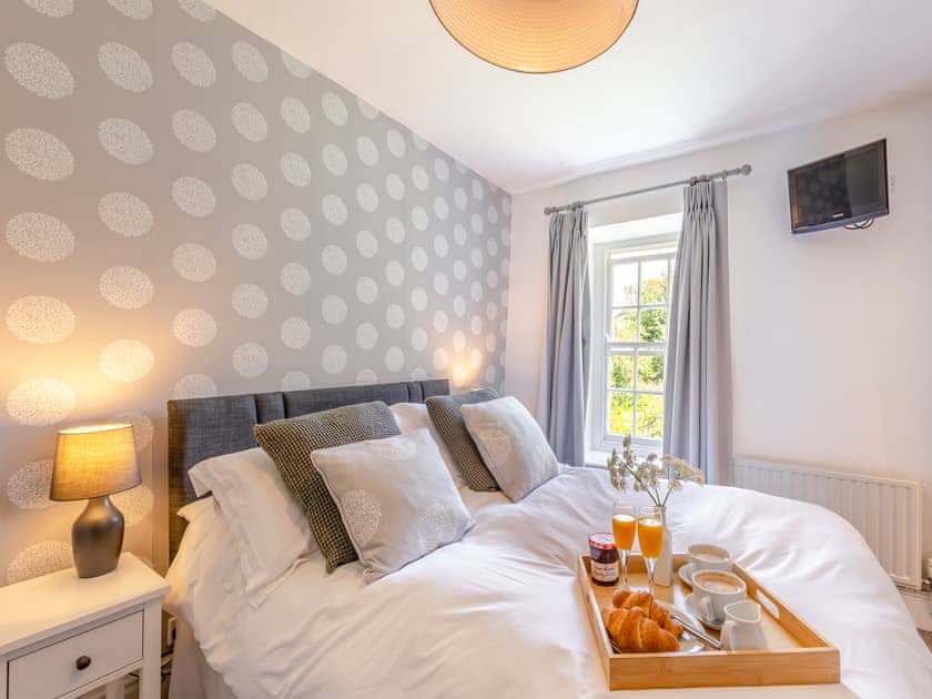 Main house double bedroom | Great Horner, Halwell, near Totnes