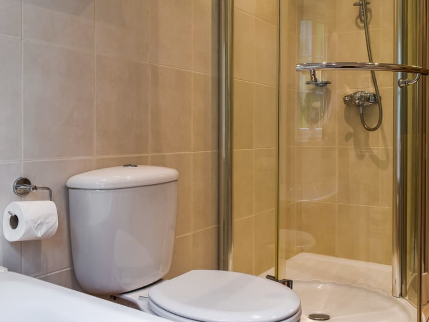 Bathroom | Hollyhocks Cottage, Hellandbridge, near Bodmin