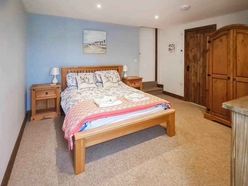 Double bedroom | Tamarisk - Netherton Farm, Hartland, near Bideford