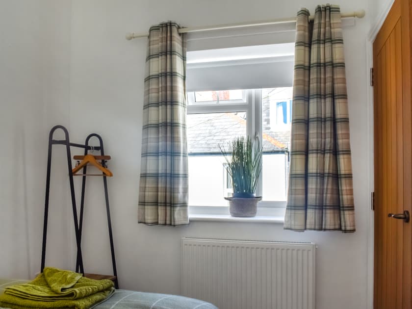 Double bedroom | Dalton Cottage, Penzance